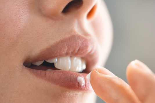 сохнут губы